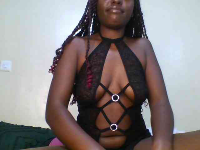 Leslie-ann webcam