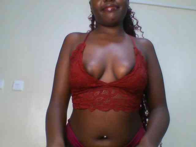 Leslie-ann webcam
