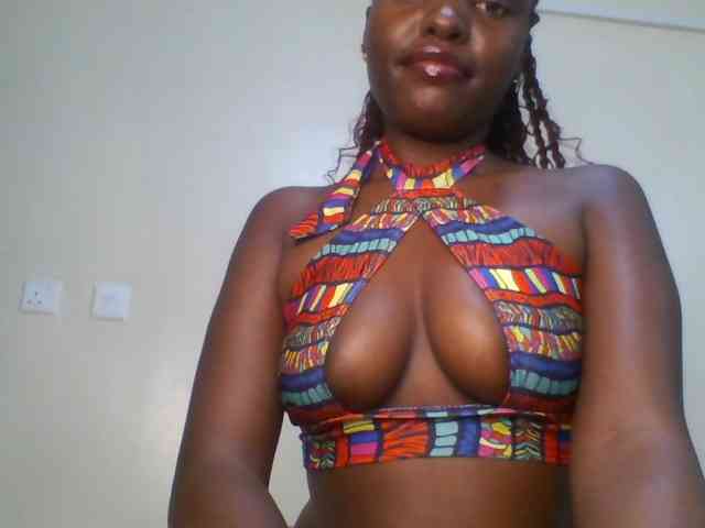 Leslie-ann webcam