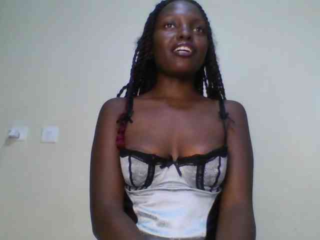 Leslie-ann webcam