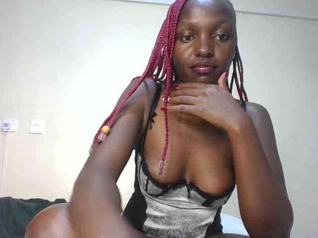 Leslie-ann webcam