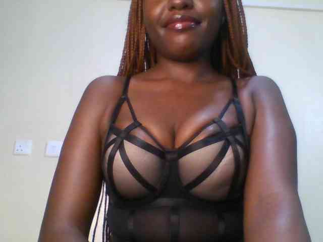 Leslie-ann webcam