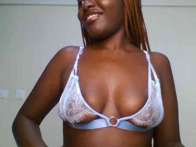 Leslie-ann webcam