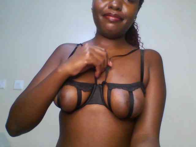 Leslie-ann webcam