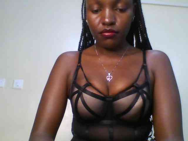Leslie-ann webcam