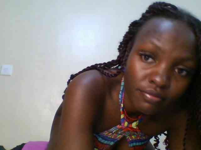 Leslie-ann webcam