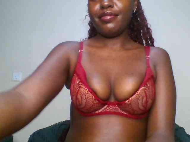 Leslie-ann webcam