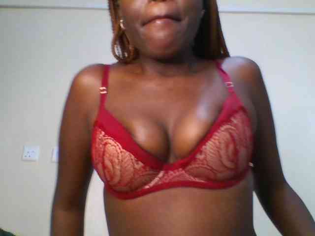 Leslie-ann webcam