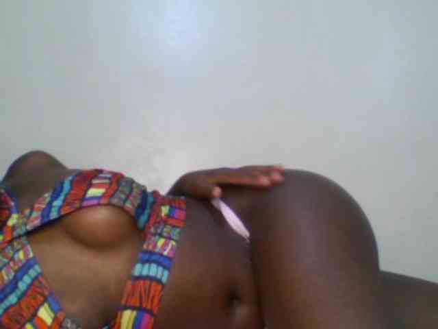 Leslie-ann webcam