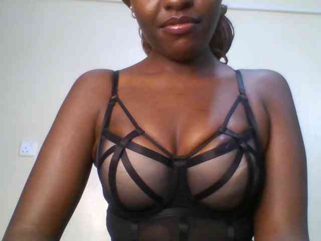 Leslie-ann webcam