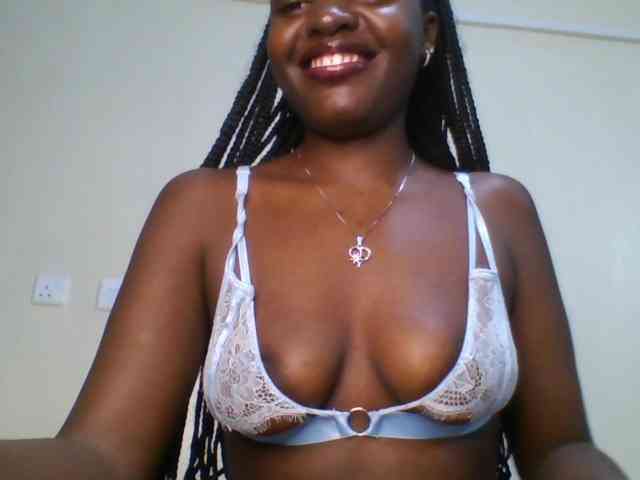 Leslie-ann webcam