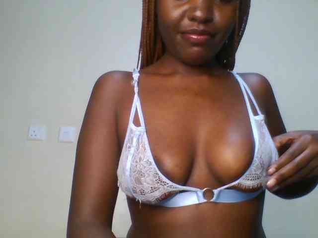 Leslie-ann webcam