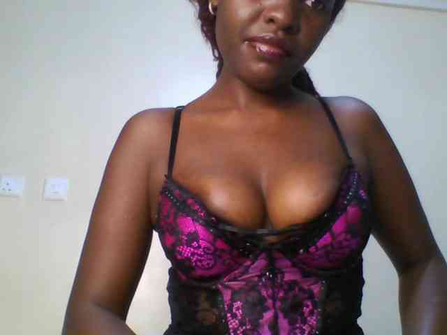 Leslie-ann webcam
