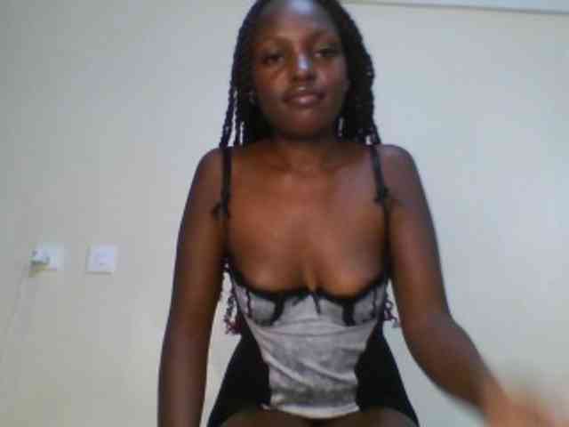Leslie-ann webcam