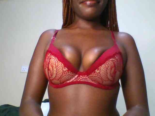 Leslie-ann webcam