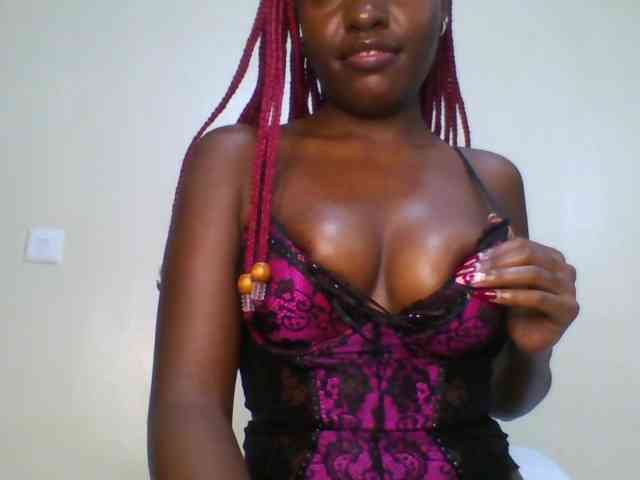 Leslie-ann webcam