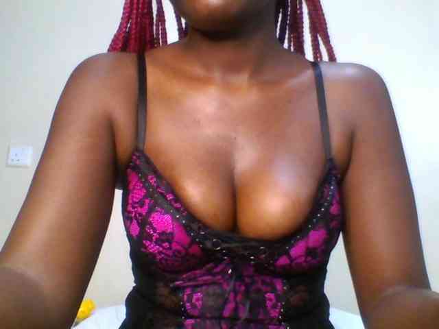Leslie-ann webcam