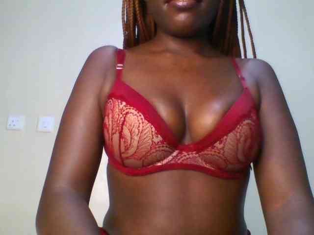 Leslie-ann webcam