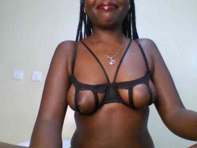 Leslie-ann webcam