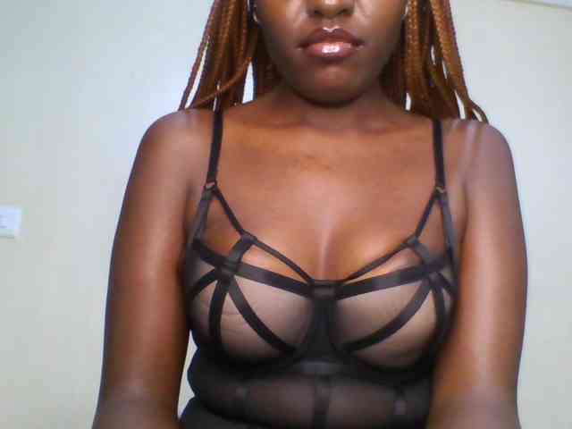 Leslie-ann webcam