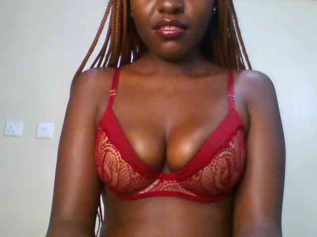 Leslie-ann webcam