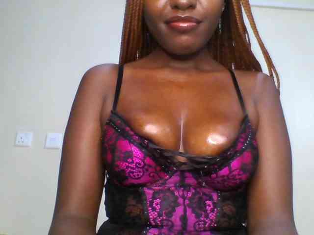Leslie-ann webcam
