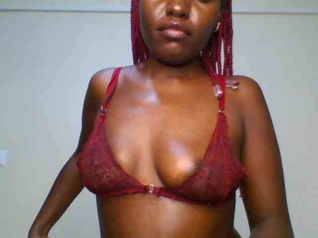Leslie-ann webcam