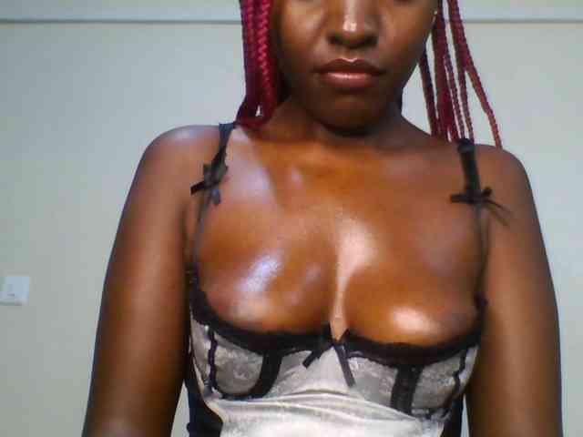 Leslie-ann webcam