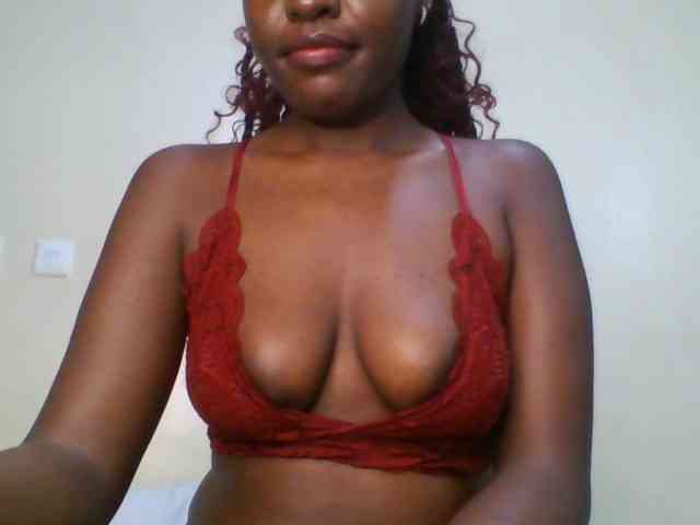 Leslie-ann webcam