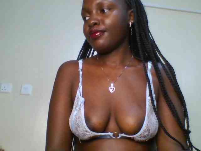 Leslie-ann webcam