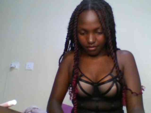 Leslie-ann webcam