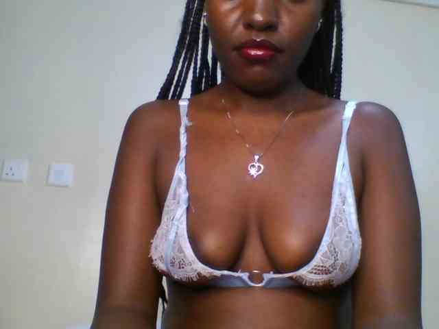 Leslie-ann webcam