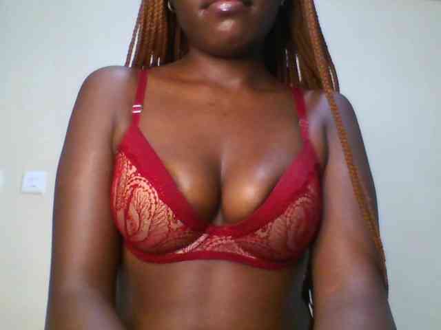 Leslie-ann webcam