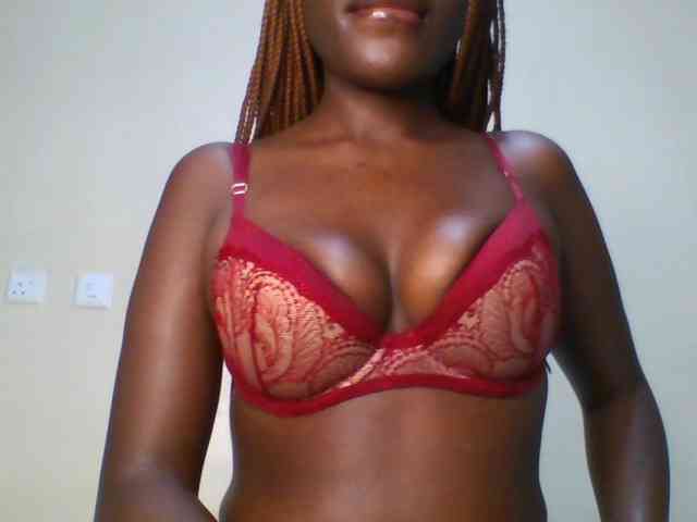 Leslie-ann webcam