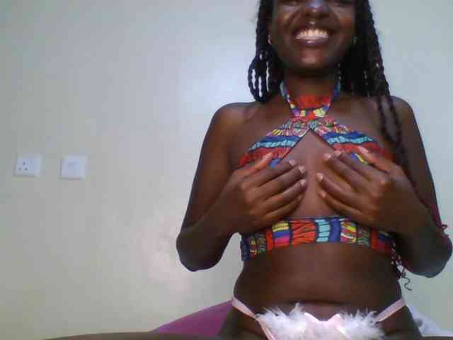 Leslie-ann webcam