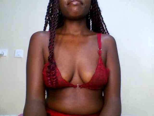 Leslie-ann webcam