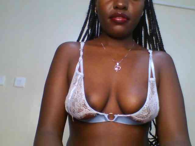 Leslie-ann webcam