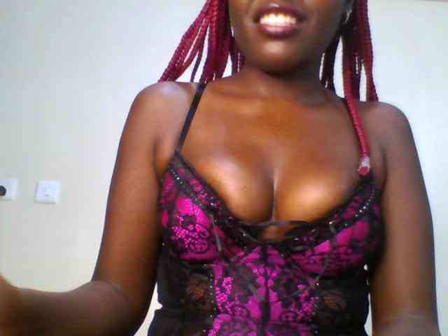 Leslie-ann webcam