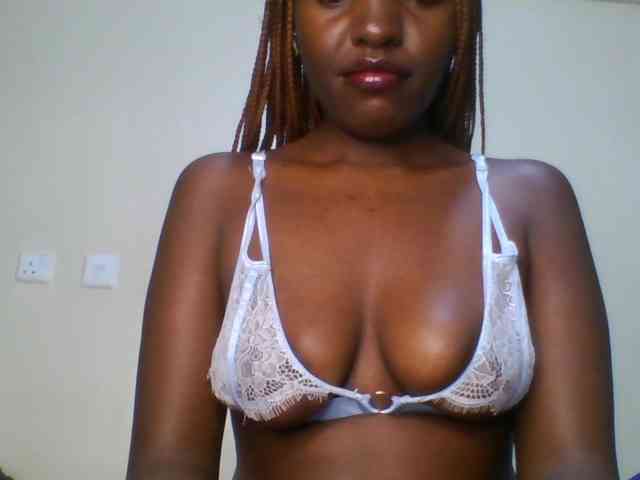Leslie-ann webcam