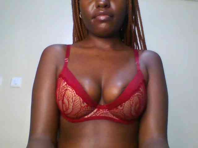 Leslie-ann webcam