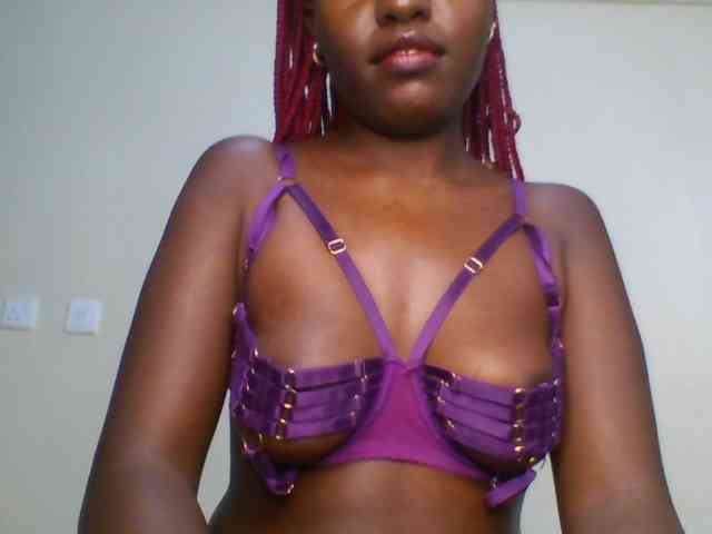 Leslie-ann webcam