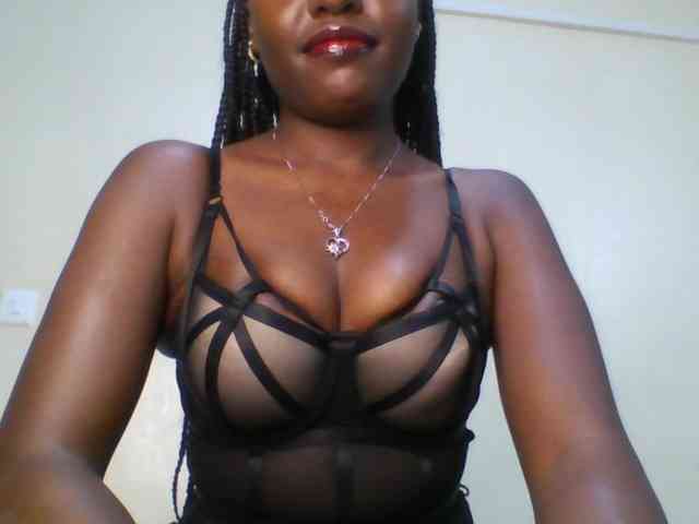 Leslie-ann webcam