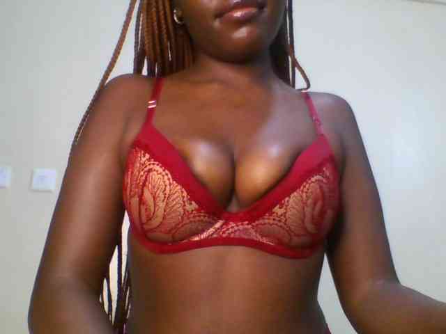 Leslie-ann webcam