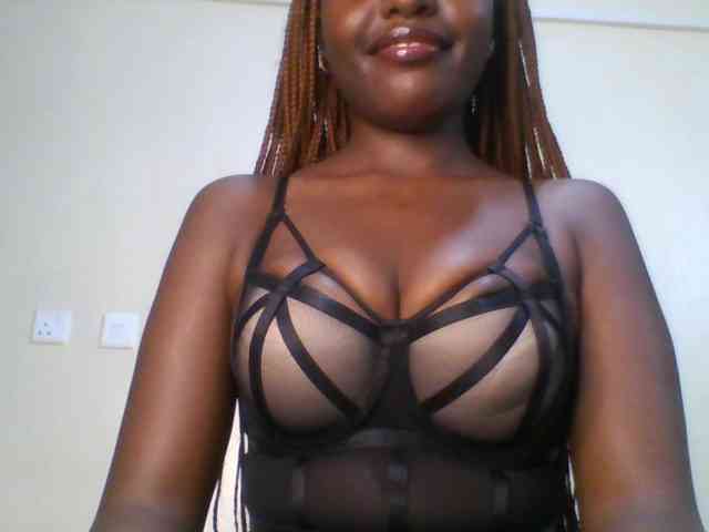 Leslie-ann webcam