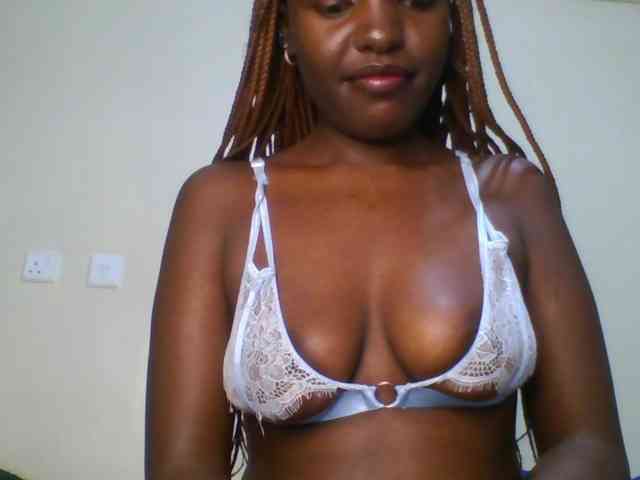 Leslie-ann webcam
