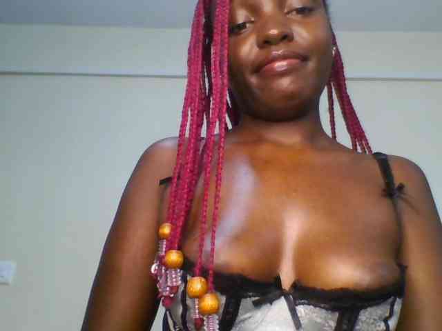 Leslie-ann webcam