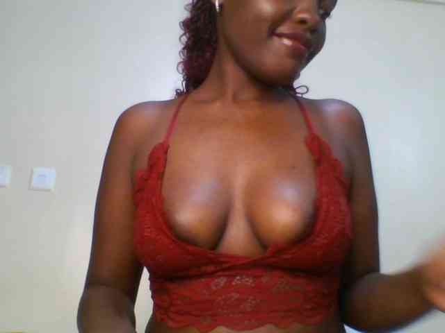 Leslie-ann webcam