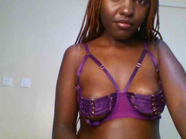 Leslie-ann webcam