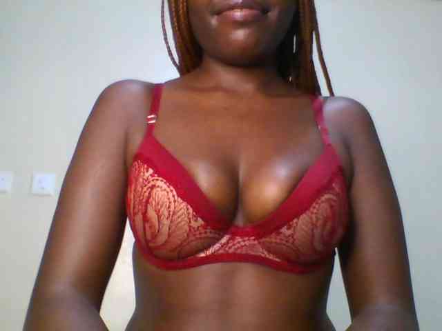 Leslie-ann webcam