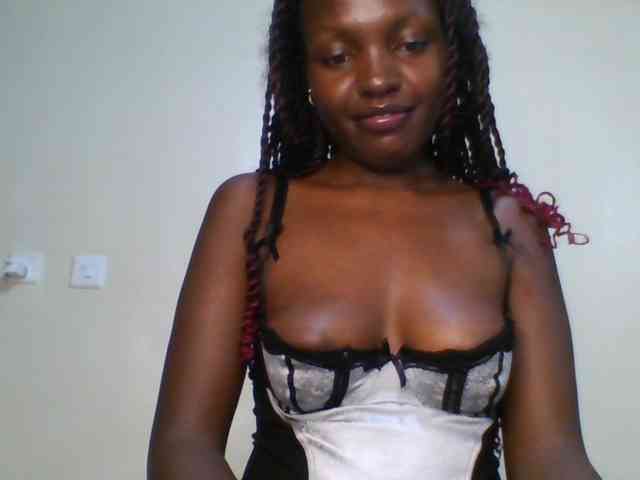 Leslie-ann webcam
